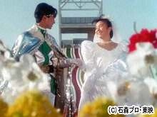 #7 誰かがあなたを愛してる