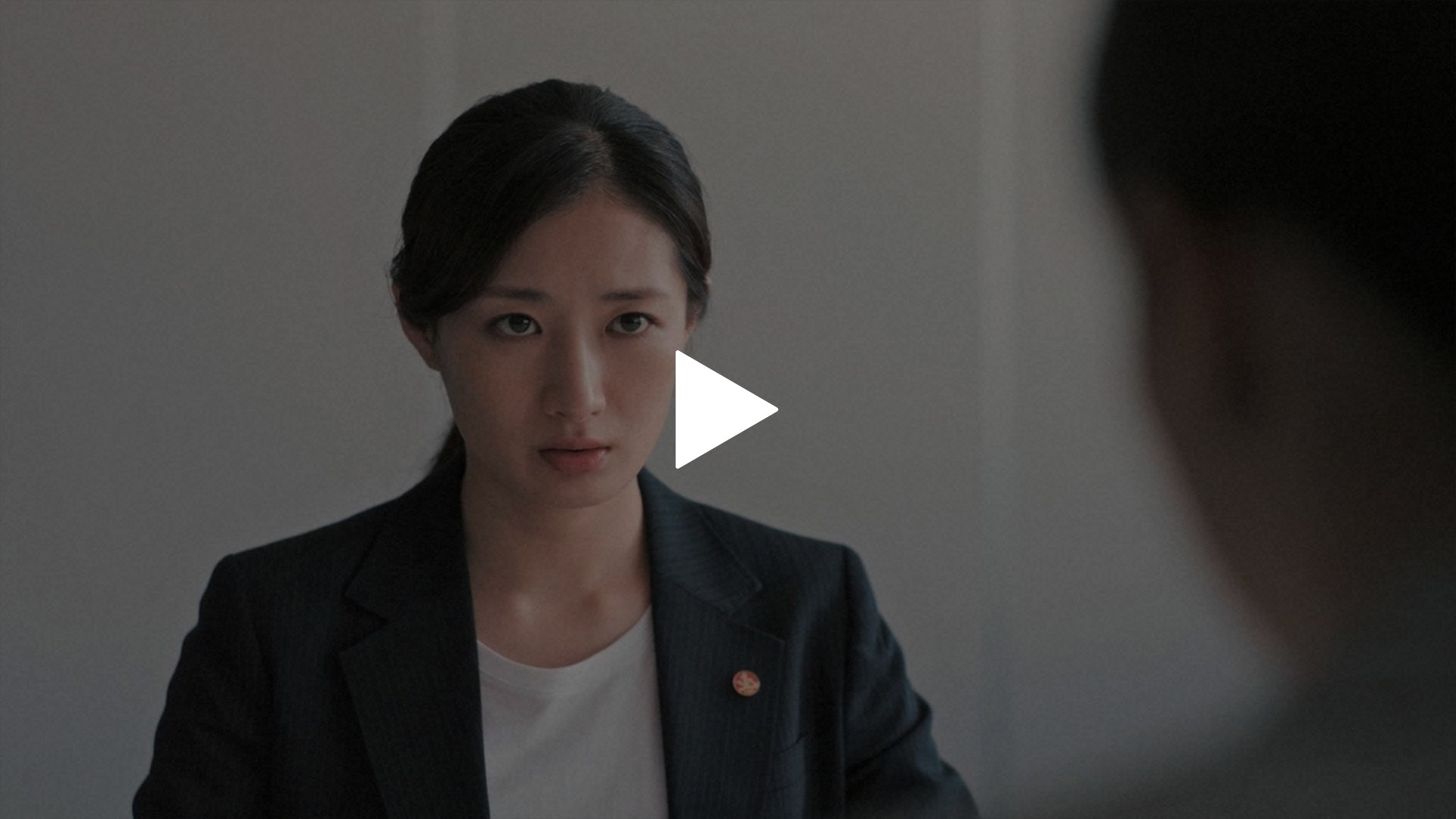 女刑事 第3話 穢刃VS秘密を追う女刑事｜フジテレビの人気ドラマ・アニメ・TV番組の動画が見放題＜FOD＞