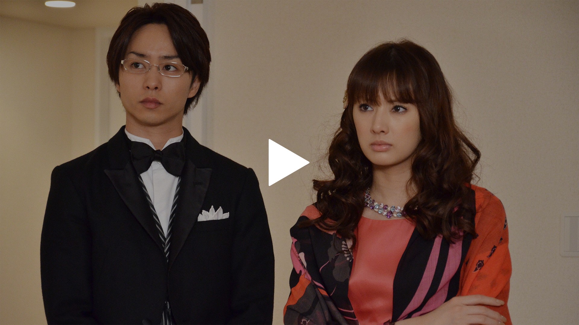 第1話 名探偵登場！・・・殺人現場では、靴をお脱ぎください！？｜フジ 