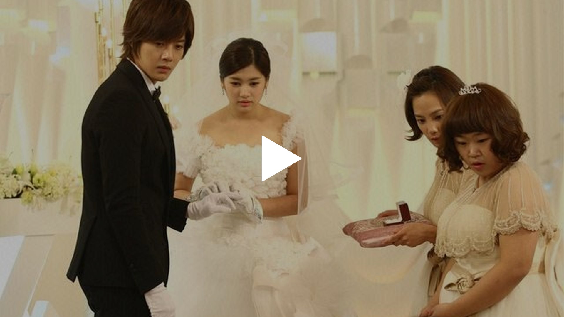 15 結婚式も新婚旅行も大騒ぎ フジテレビの人気ドラマ アニメ Tv番組の動画が見放題 Fod