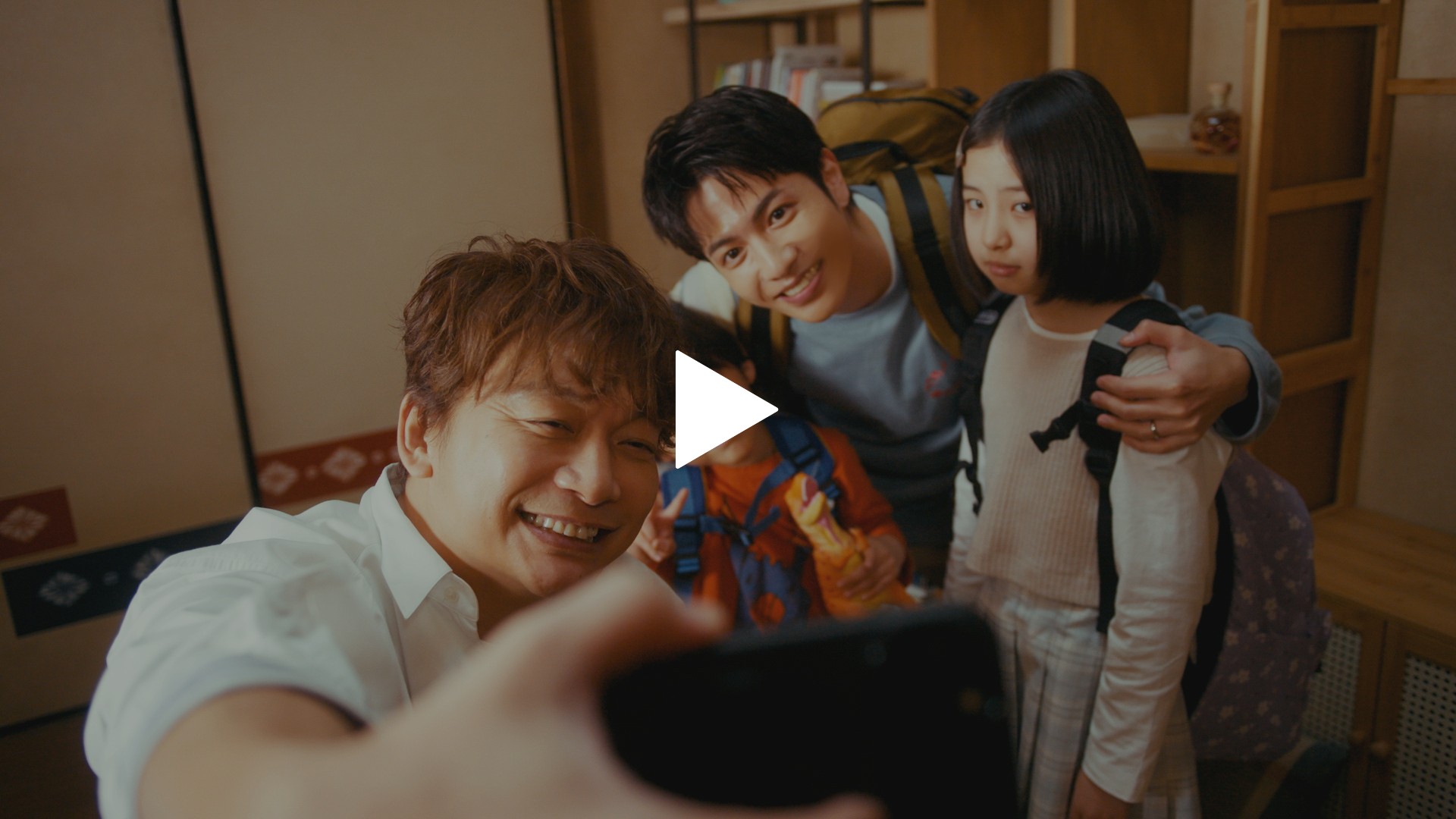 第1話 香取慎吾11年ぶりのフジ連ドラ主演！｜フジテレビの人気ドラマ