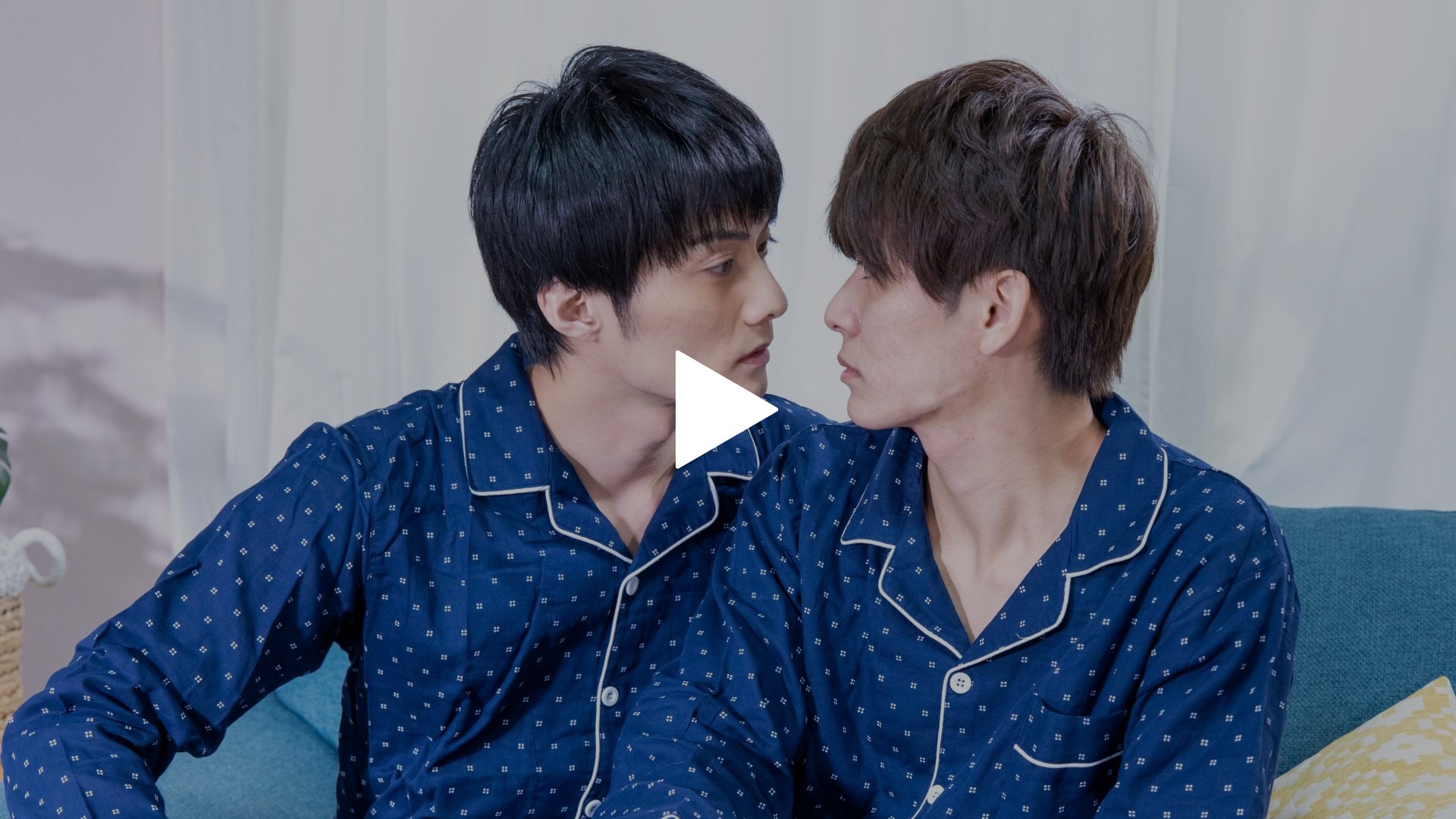 今だけ❤️お洒落レッド❤️大人気富士通❤️家計簿作成・動画視聴・ネットサーフィンなど❤️ 今だけ❤️お洒落レッド❤️大人気富士通❤️家計簿作成・動画視聴