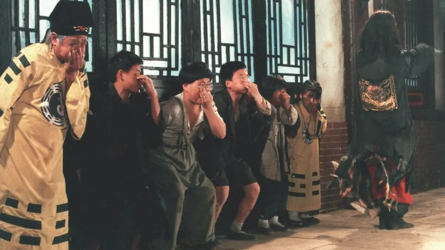 日本語吹替版 幽幻道士 キョンシーズ フジテレビの人気ドラマ アニメ Tv番組の動画が見放題 Fod