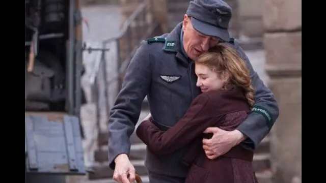 やさしい本泥棒