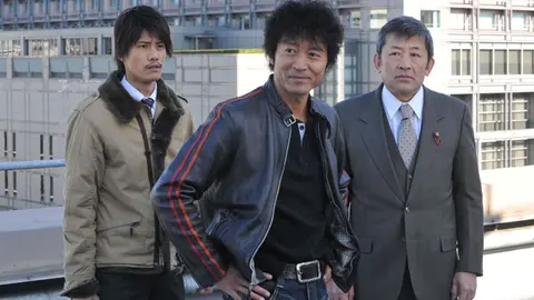 Amazon.co.jp: 853-刑事・加茂伸之介 DVD-BOX(仮) : 寺脇康文
