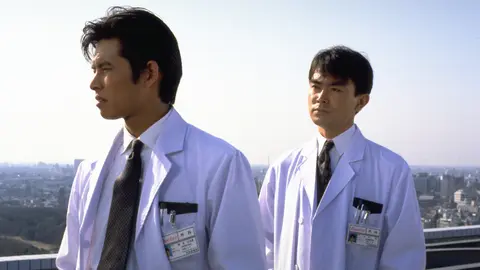 美*穂様 振り返れば奴がいる 織田裕二 石黒賢 写真）織田裕二＆石黒賢『振り返れば奴がいる』コンビ2ショット