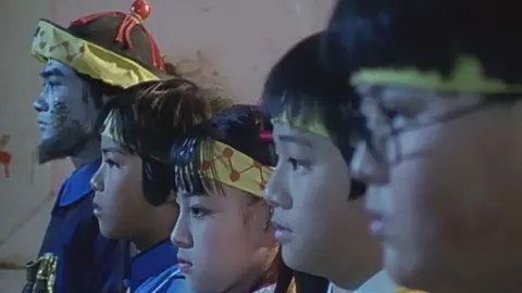日本語吹替版 1話 幽幻道士登場 フジテレビの人気ドラマ アニメ Tv番組の動画が見放題 Fod