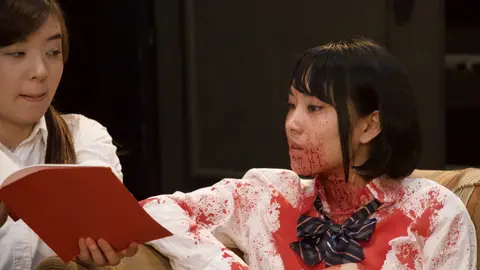 残念なアイドルはゾンビメイクがよく似合う - 映画情報