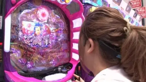 9 CRFマクロスフロンティア2/ぱちんこCR真・北斗無双/CRスーパー海物語