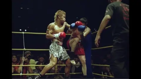 魔裟斗革命 Wolf Revolution｜フジテレビの人気ドラマ・アニメ・TV番組