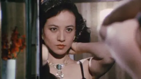 江戸川乱歩の美女シリーズ 妖しいメロディの美女 江戸川乱歩の「仮面の