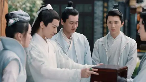 万華楼～金糸が紡ぐ運命の恋～｜フジテレビの人気ドラマ・アニメ