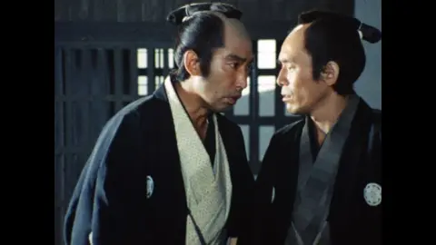 暗闇仕留人｜フジテレビの人気ドラマ・アニメ・TV番組の動画が見