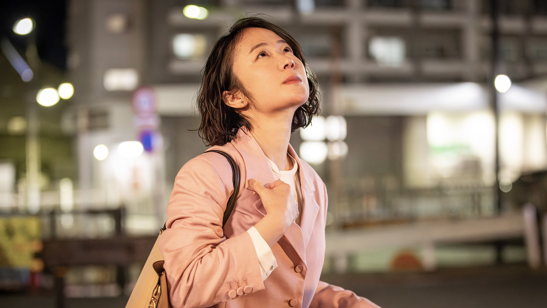 元政治家秘書とスナックのママが都知事選に挑む！？