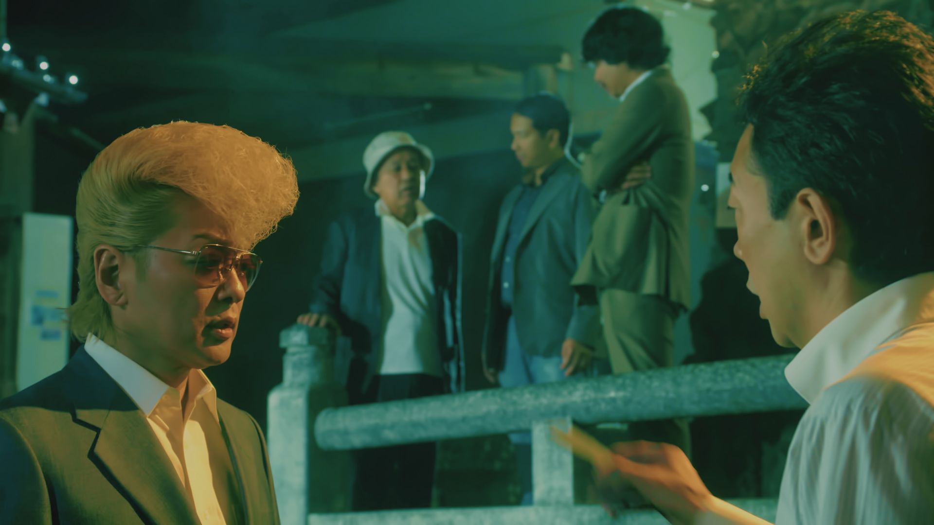 「虎の首を咥えた犬」