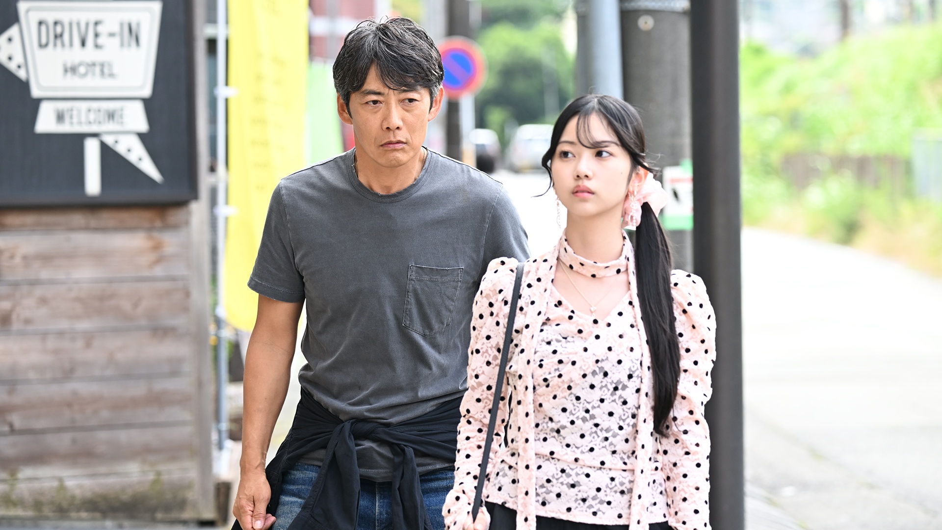 パパ活生徒とラブホに潜入⁉鬼塚不在で…副担任・柏原が窮地に
