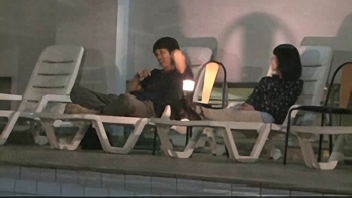 ～再びプールサイドで～