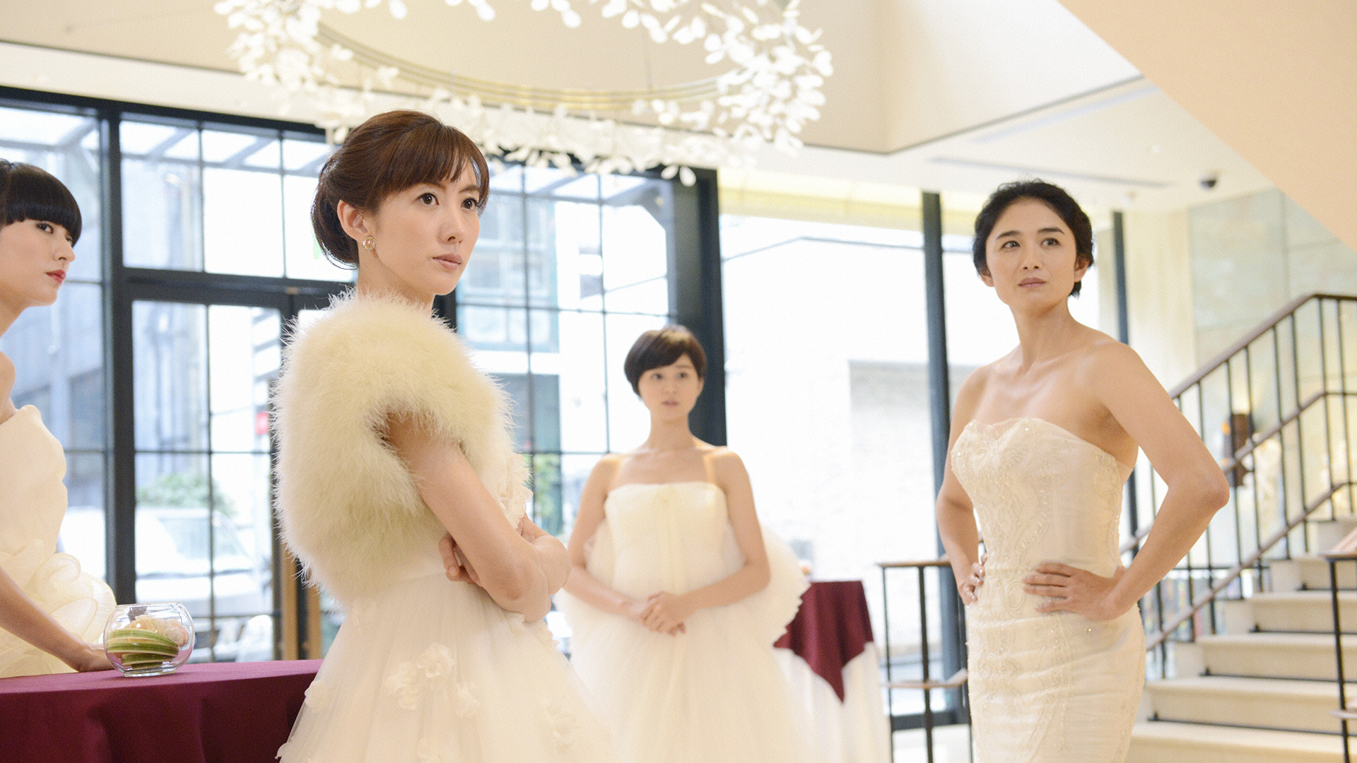 皆さん、さようなら 花嫁姿で涙のお別れ！そしてすべて失った