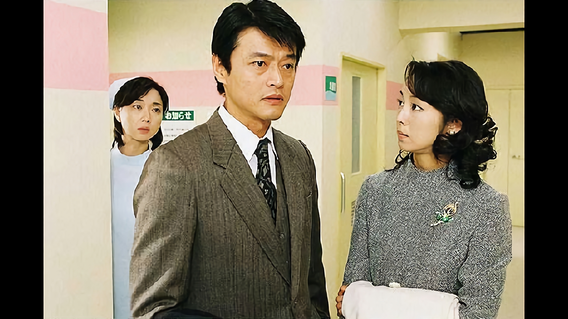 友情のブローチ