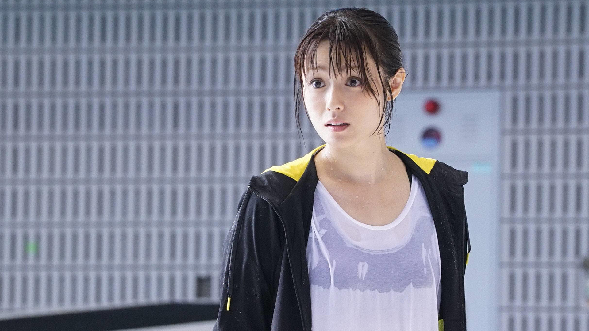 のぞきたくなる！！ひとつ屋根の下に住む家族達の秘密とは！？