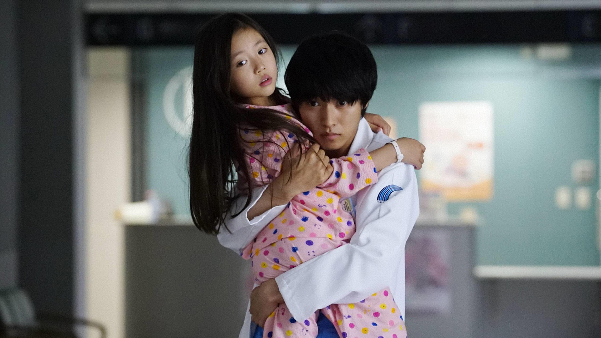 身元不明の少女を湊が初担当！？少女の悲しい秘密