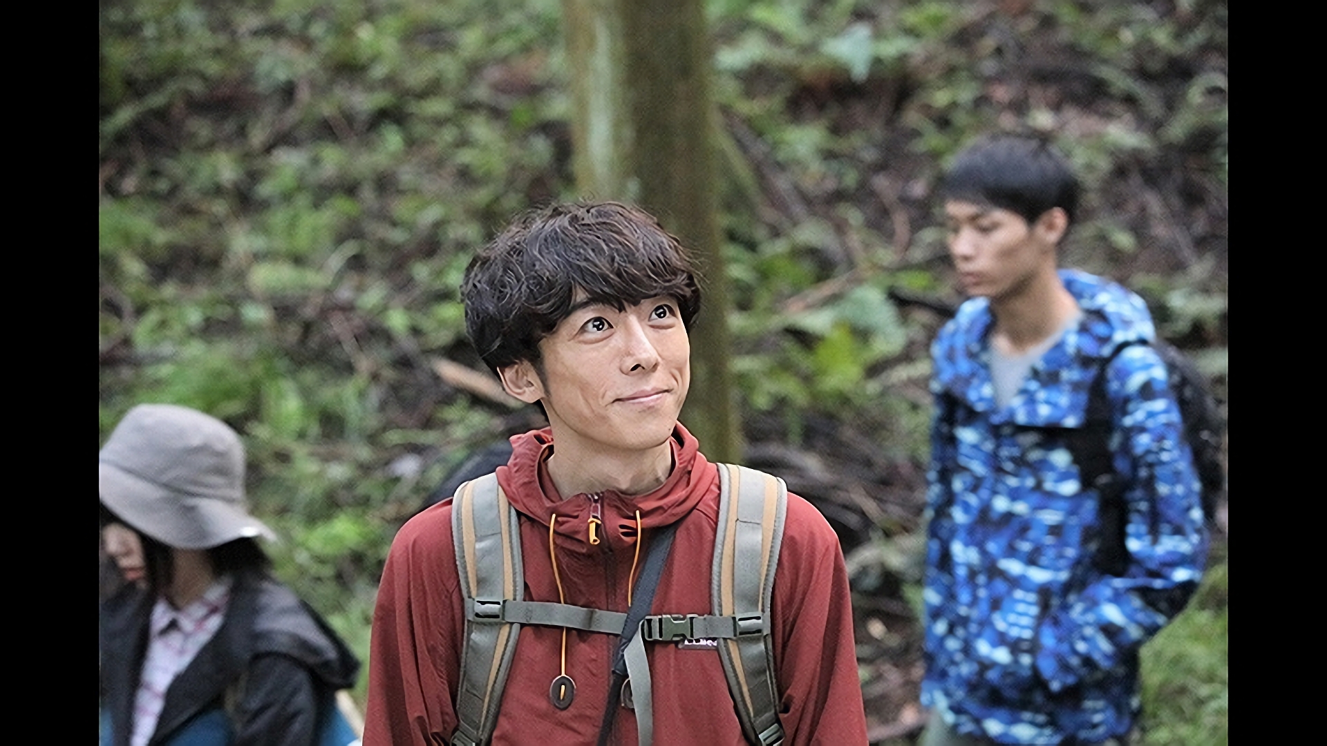 鳥と話す男、ひとり焼肉へ