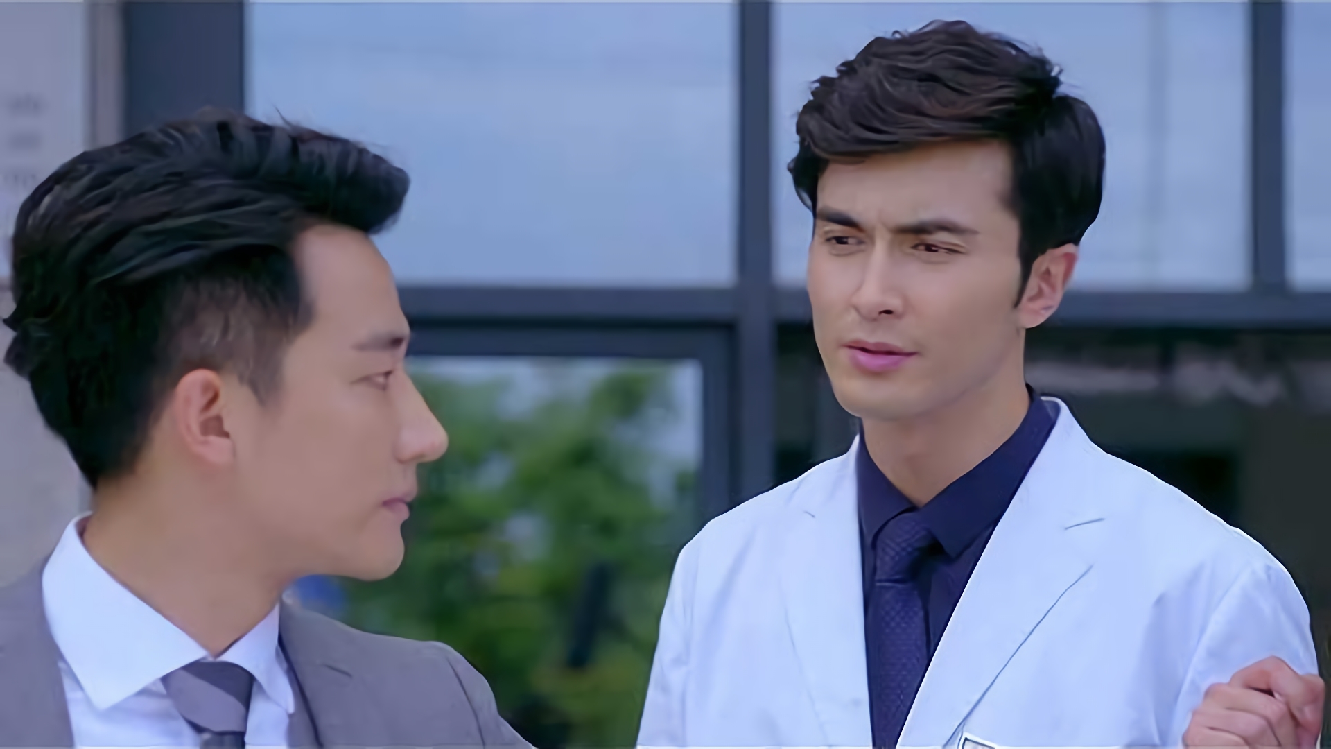 因縁の兄弟ゲンカ