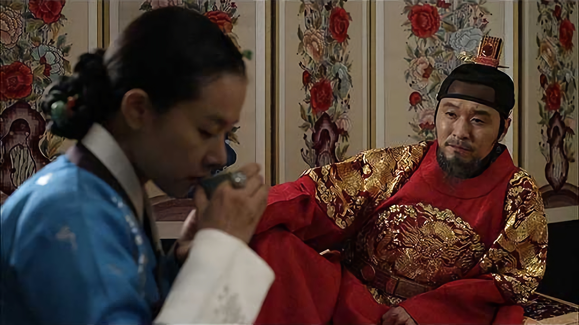 疑惑を呼ぶ白馬