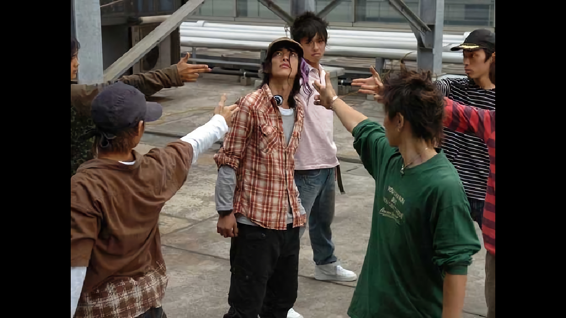 電車の中の電車王