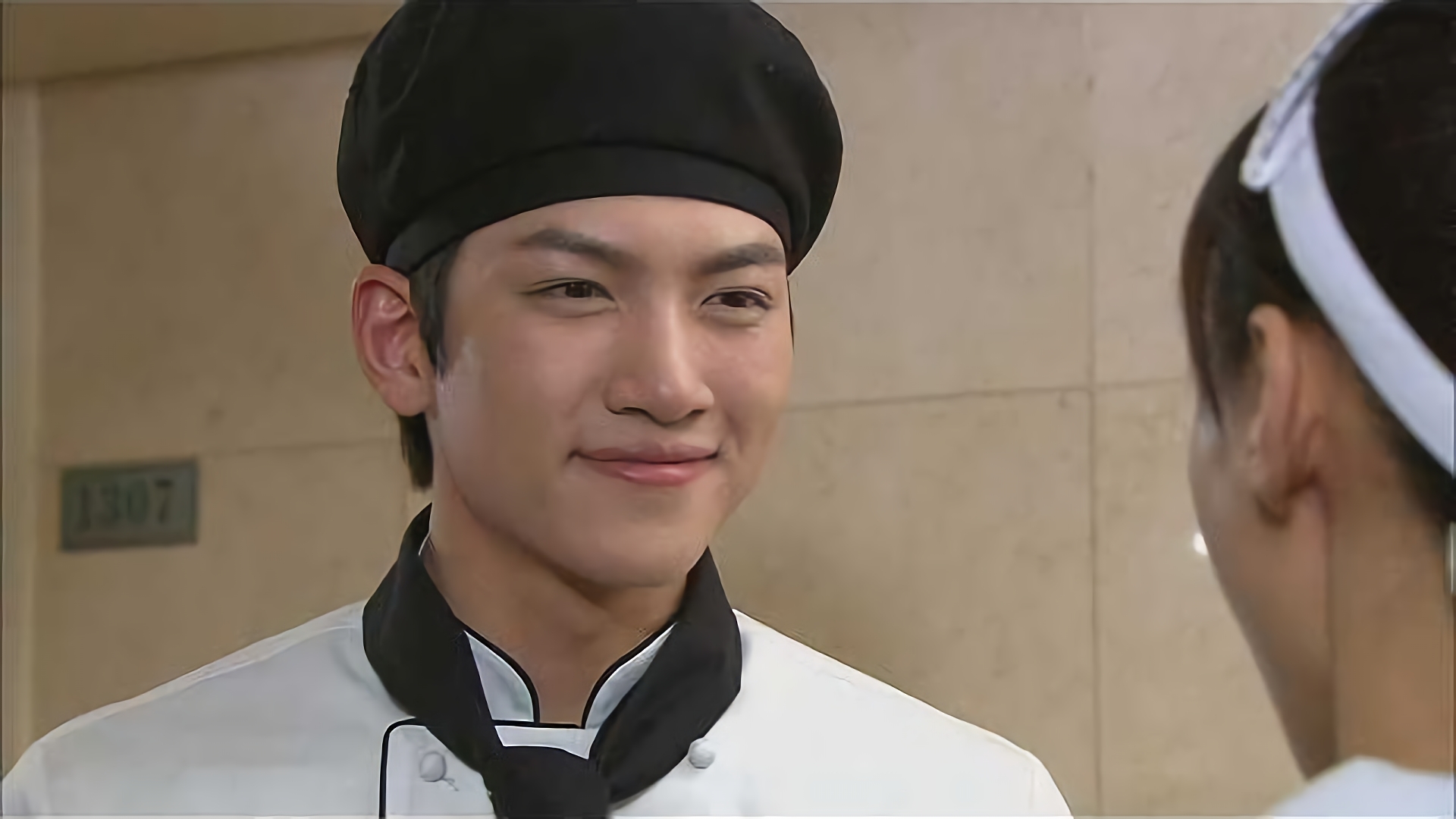 アンナとの接触