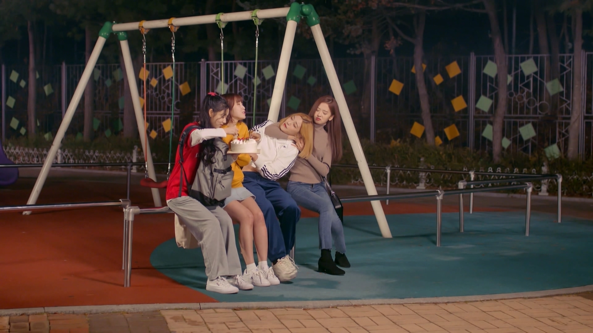 同じグループの気まずい仲