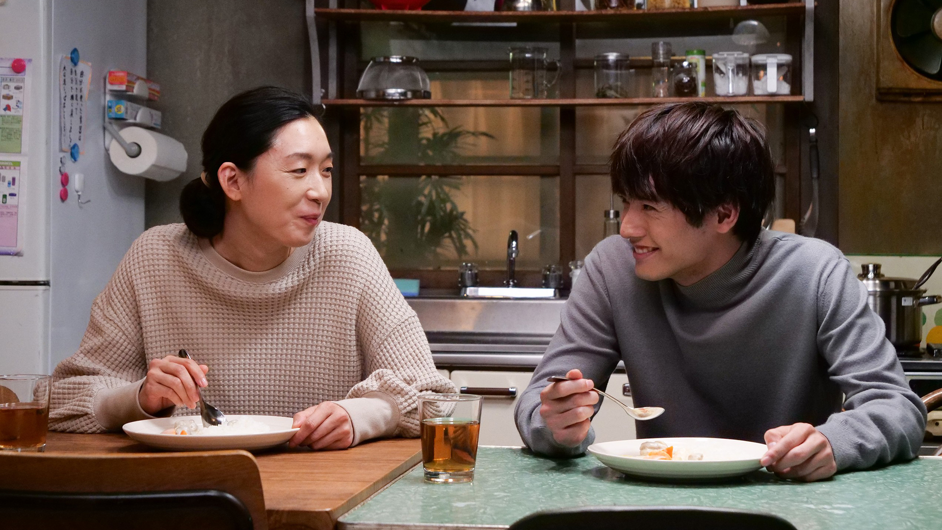 裏切り者は誰だ