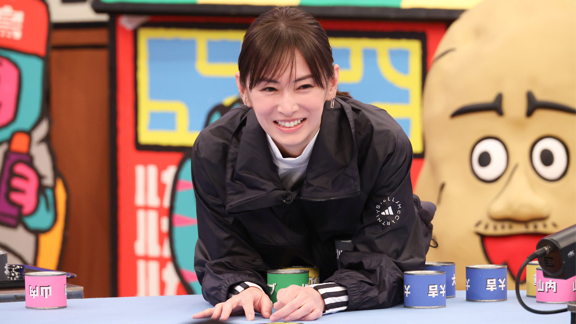 俳優・北川景子が大暴れ！裏切り者スパイは誰だ？