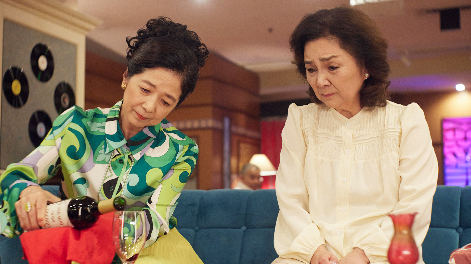 英雄か否か／ひとりぼっちの漫才師