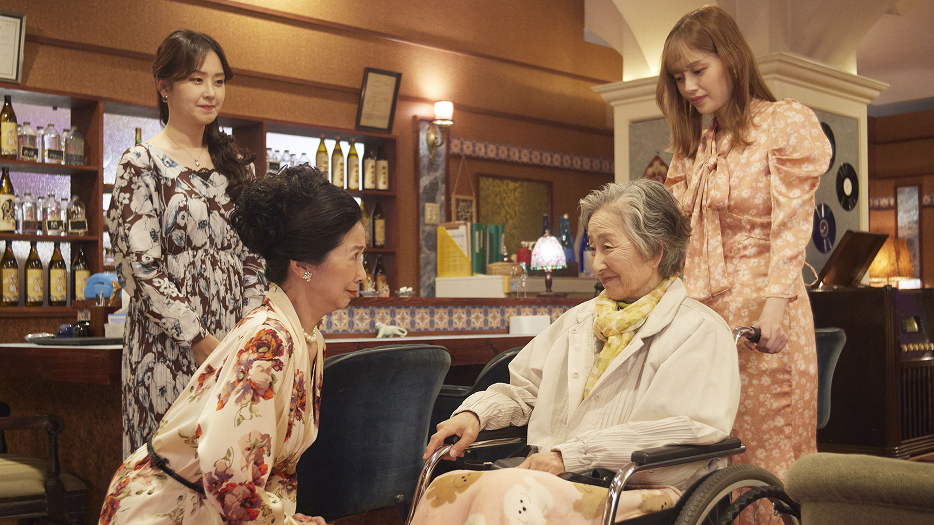 名も無き恩師／ベルサイユを探る女