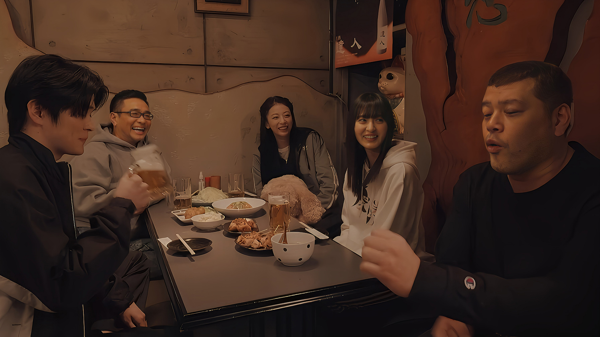 ご指名が増えたトラックガール！DMでお悩み解決？！