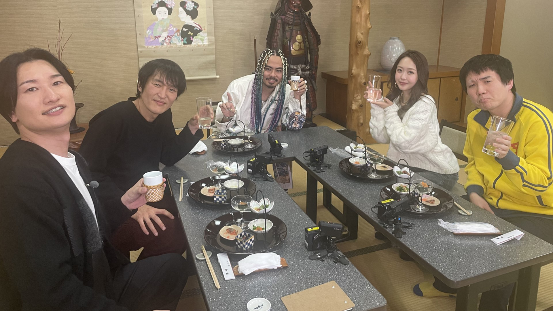 ヘベレケ反省会：国崎和也（ランジャタイ）、みりちゃむ、ケント・モリ