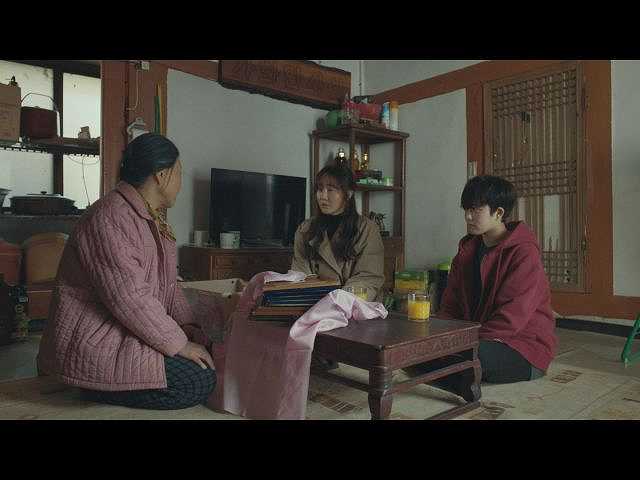 #11 (字幕版)犬神