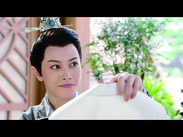 第4話 (字幕版)放浪の身から令嬢へ