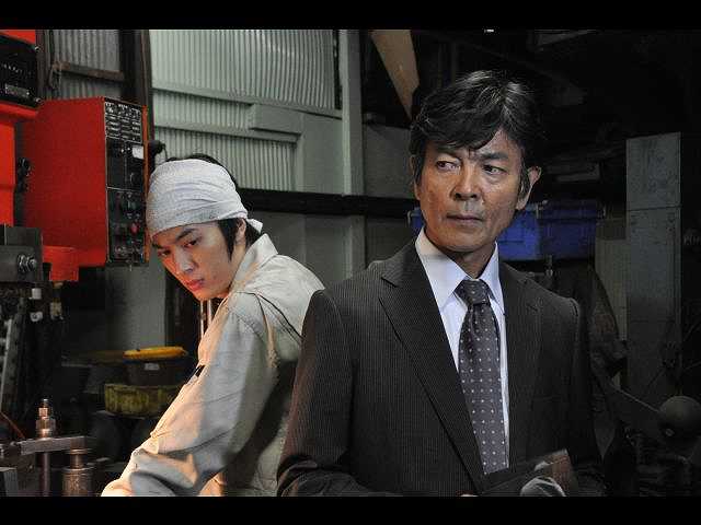 操られた男