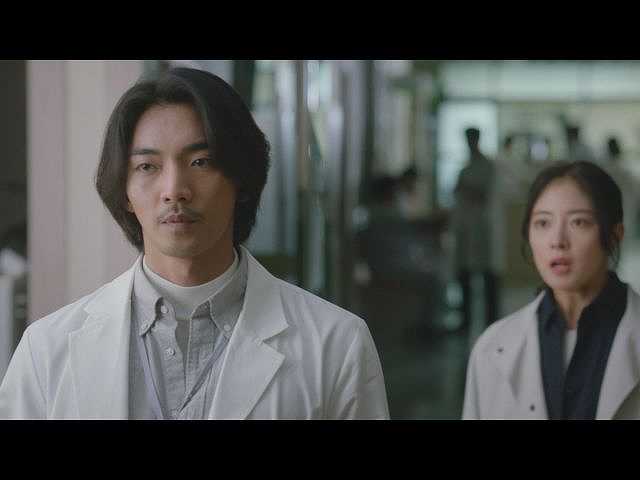 第4話 (字幕版)医師の責任