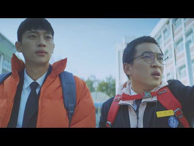 第1話 (字幕版)詩が何の役に立つのか