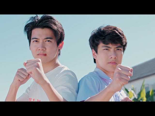 第8話 (字幕版)2人で1頭の馬に乗れば・・・